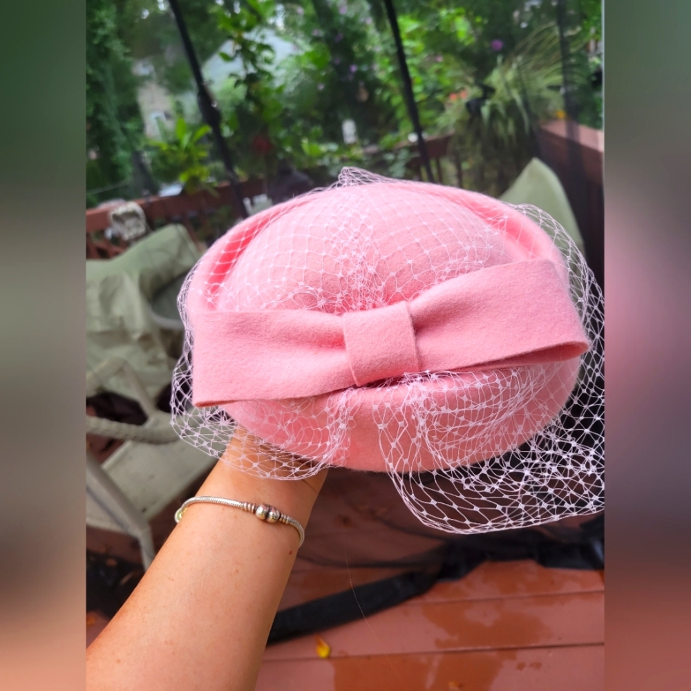 Aniwon pink hat with short veil